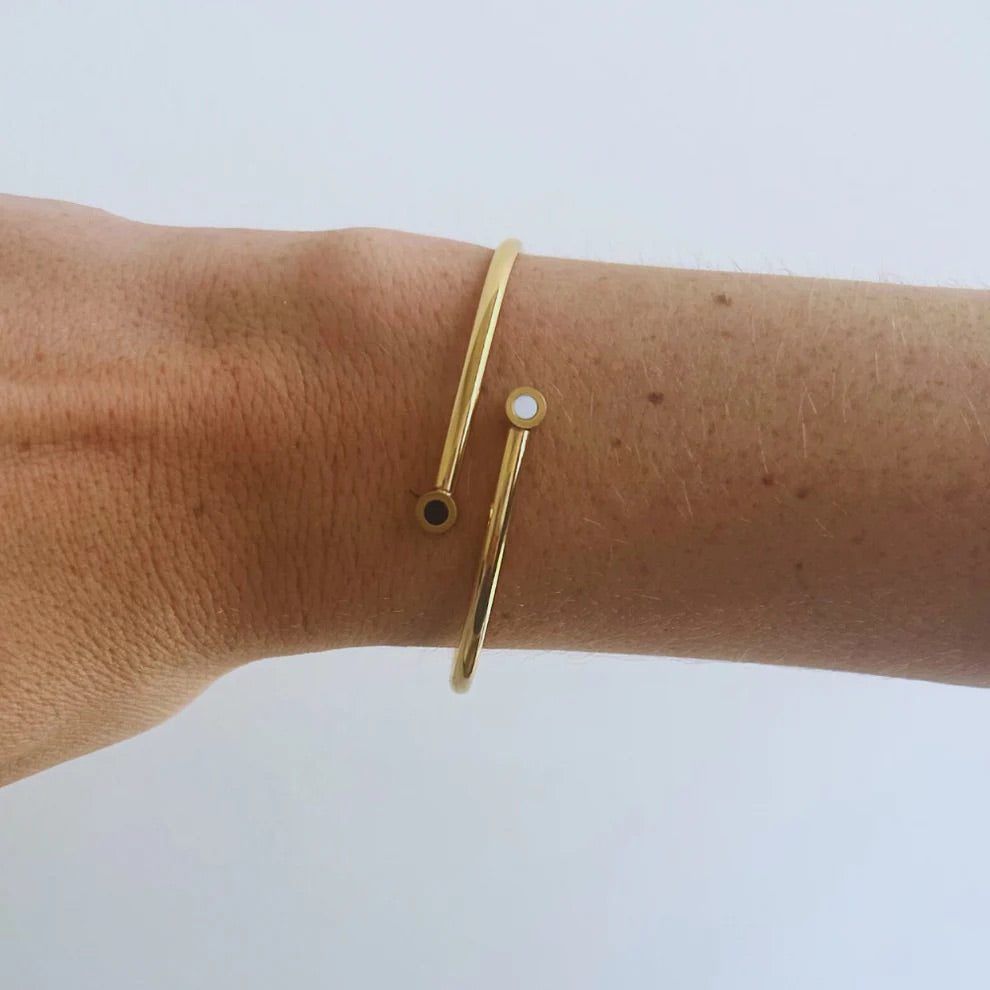 OCEAN BLACK AND WHITE BANGLE