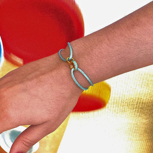 WEWA TURQUOISE CORD TURQUOISE CHIP BRACELET